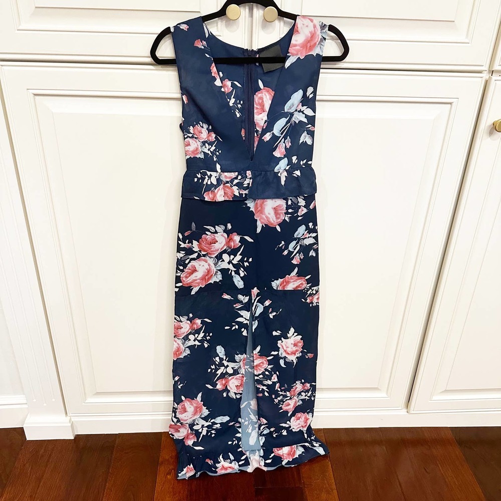 Nightwalker Elsa Women’s Navy Rose Floral Deep V Peplum Slit Front‎ Maxi Dress